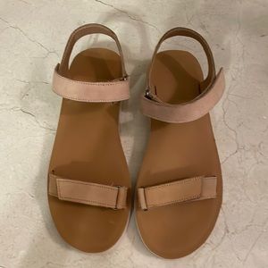 Madewell The Maggie Sandal in Washed Nubuck Size 8, Color - Sandstone Multi
